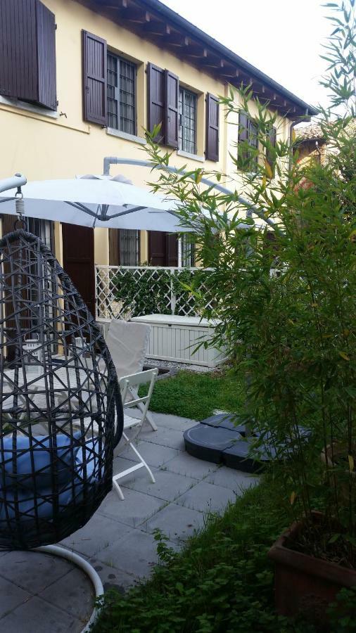 Апартаменти Il Giardinetto - Smart Working - Airport - Private Parking - Private Garden - Ducati - Philip Morris Болонья Екстер'єр фото