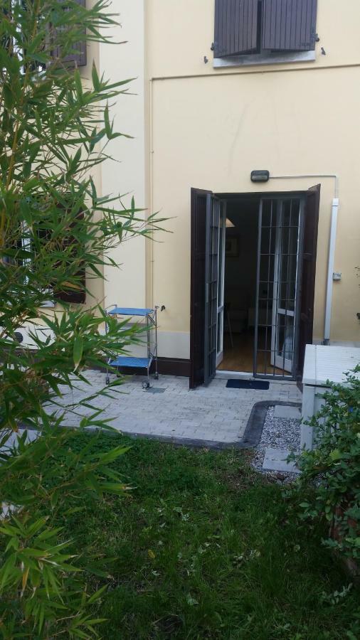 Апартаменти Il Giardinetto - Smart Working - Airport - Private Parking - Private Garden - Ducati - Philip Morris Болонья Екстер'єр фото