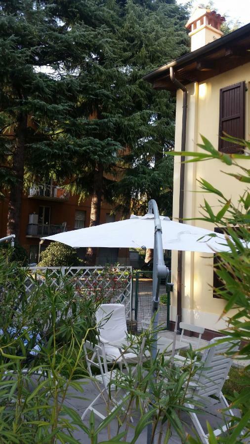 Апартаменти Il Giardinetto - Smart Working - Airport - Private Parking - Private Garden - Ducati - Philip Morris Болонья Екстер'єр фото
